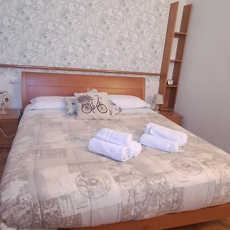 Delizioso Appartamento In Corte Vittuone Exterior foto