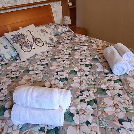 Delizioso Appartamento In Corte Vittuone Exterior foto