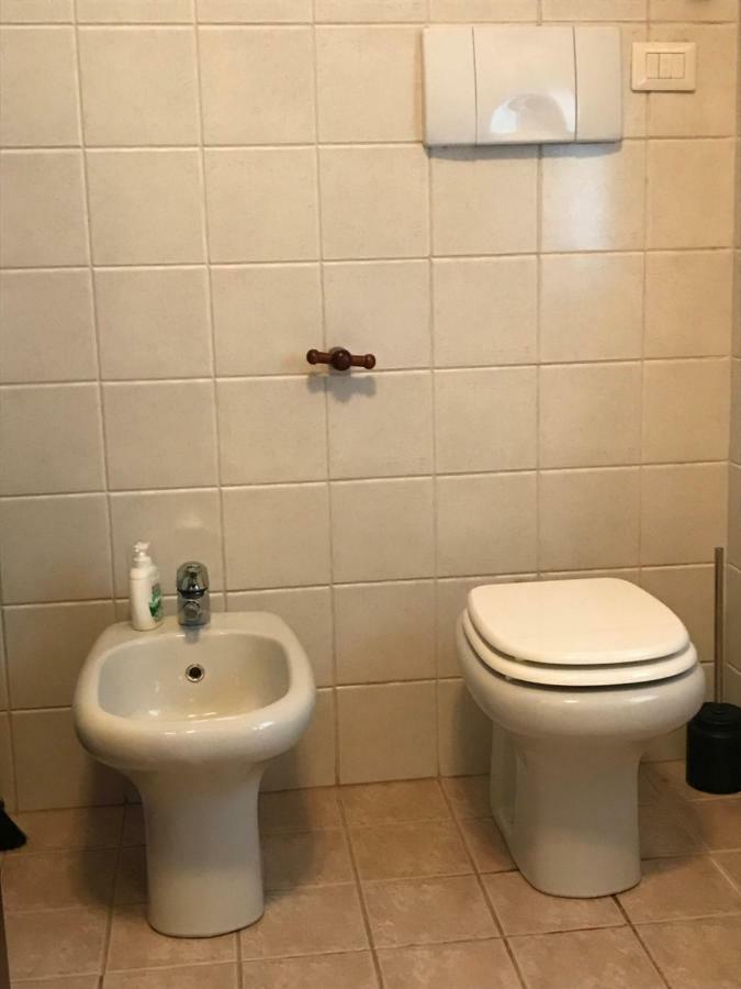 Delizioso Appartamento In Corte Vittuone Exterior foto